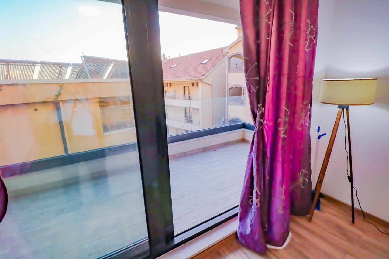 Flat Rafailovic One Minute To Beach Apartment