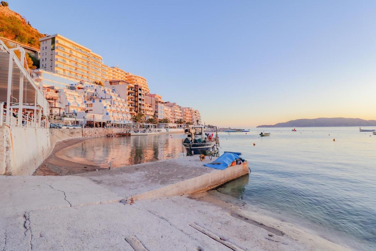 Apartment Flat Rafailovic One Minute To Beach