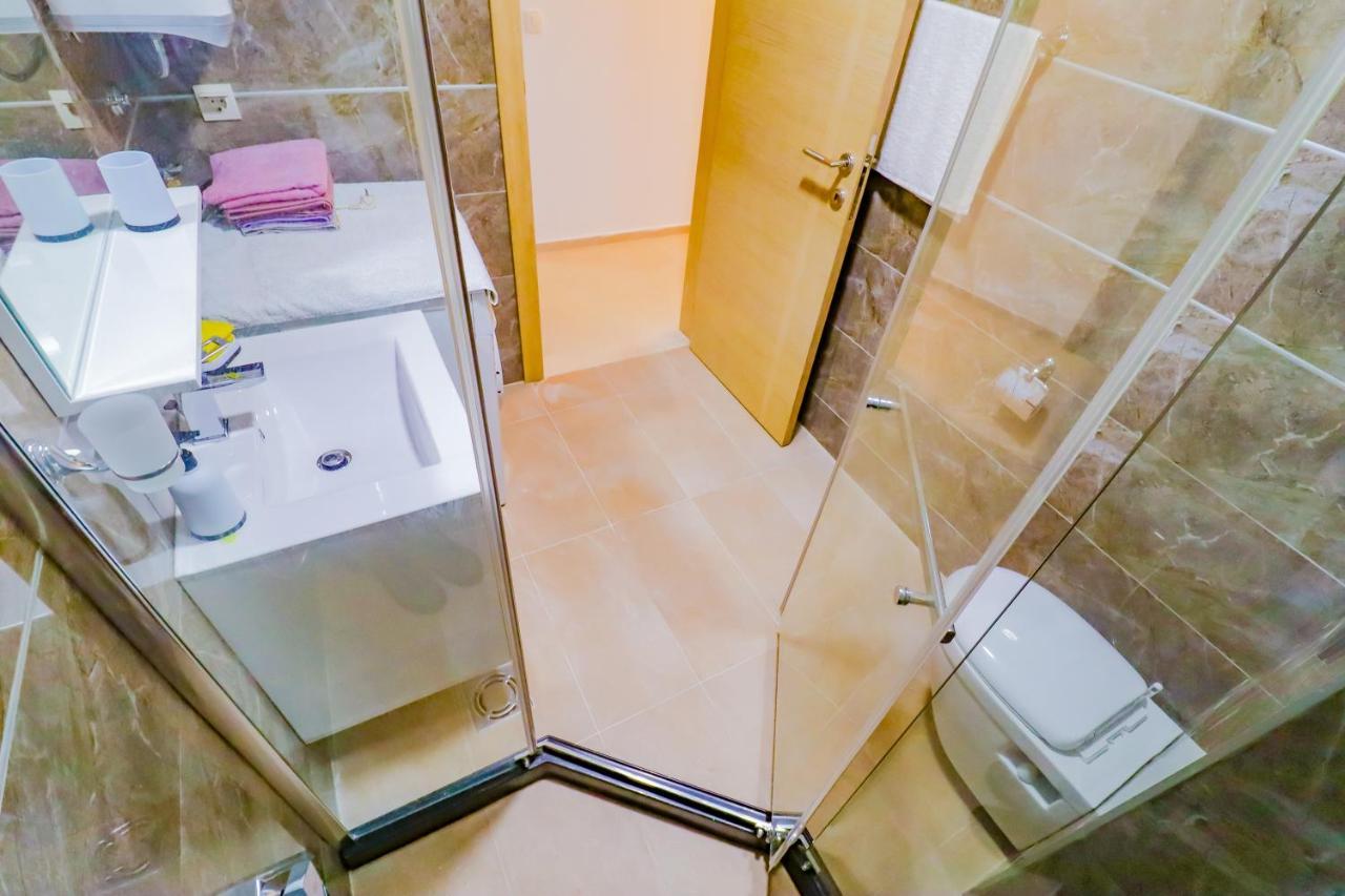 Flat Rafailovic One Minute To Beach Apartment