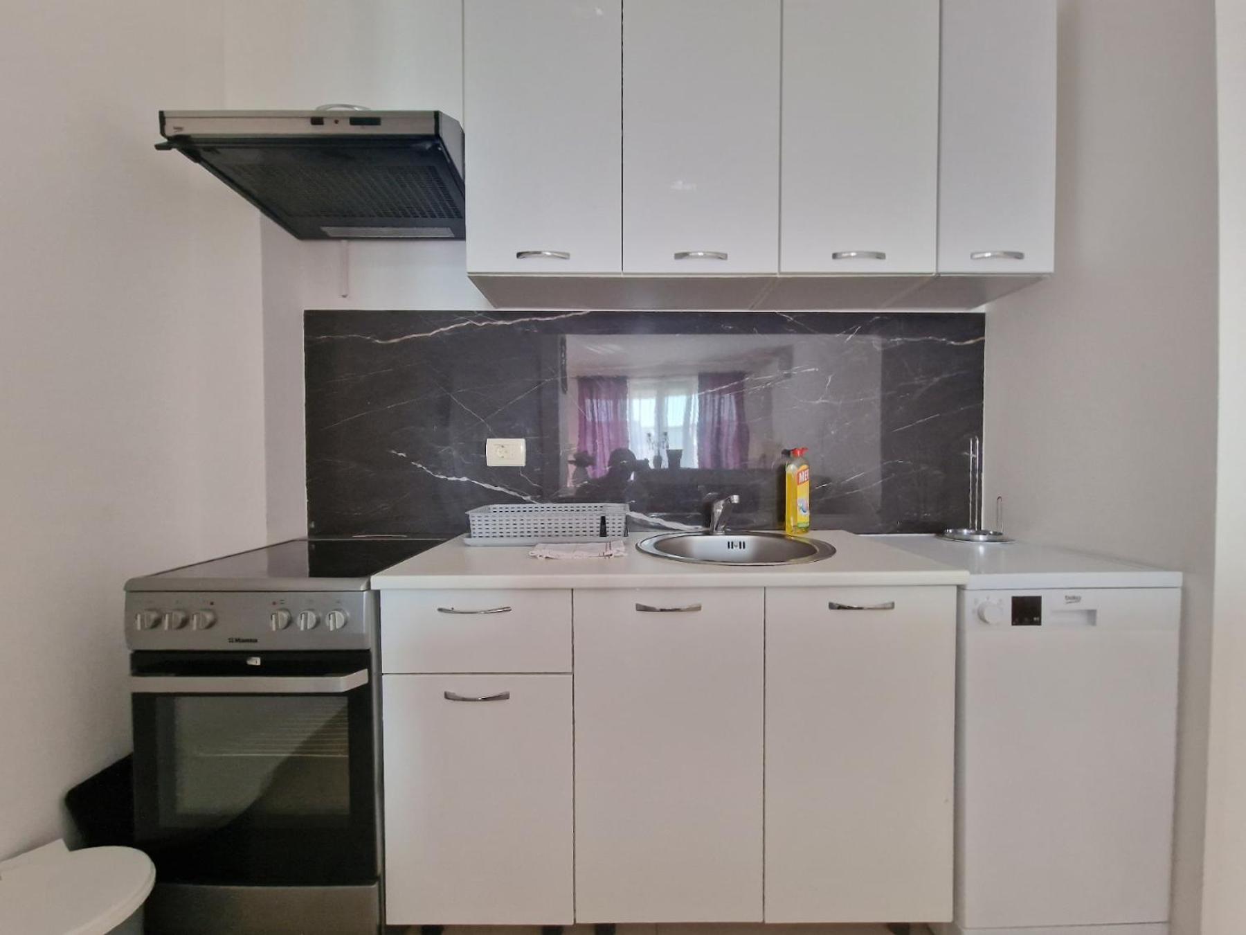 Apartment Flat Rafailovic One Minute To Beach Budva